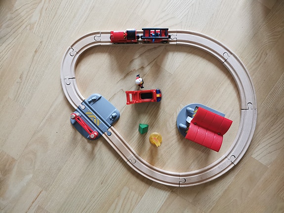 Product image 2 of 9