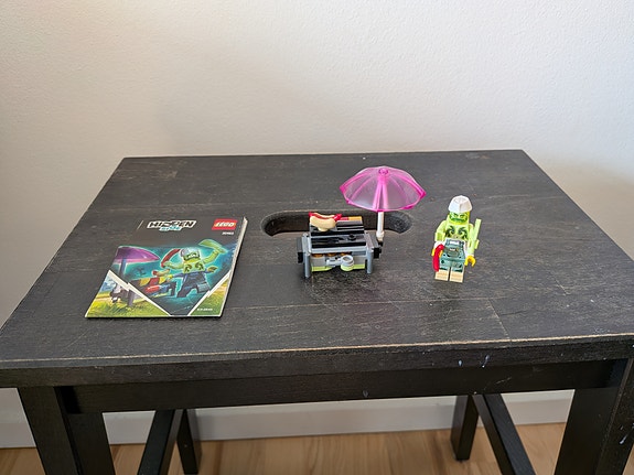 Product image 1 of 2