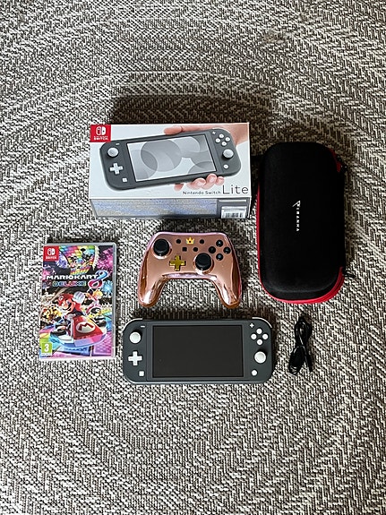 Product image 1 of 3