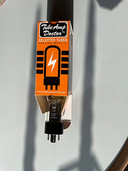 Product image 1 of 2