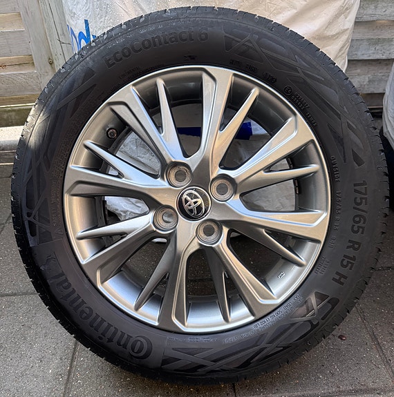 Product image 8 of 10