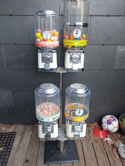 Product image 1 of 8