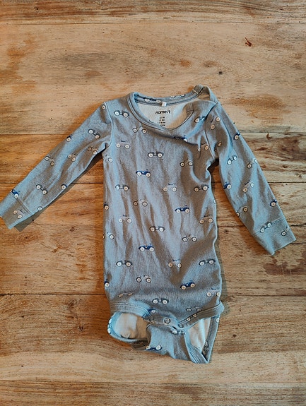 Product image 1 of 3