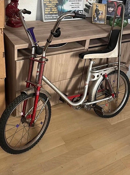 Product image 1 of 4