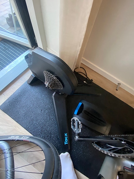 Product image 1 of 5