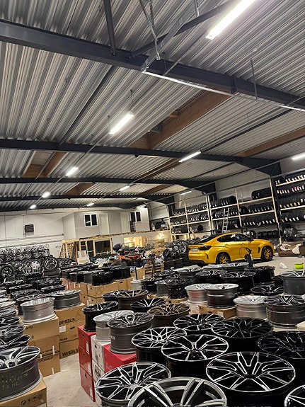 Product image 9 of 9