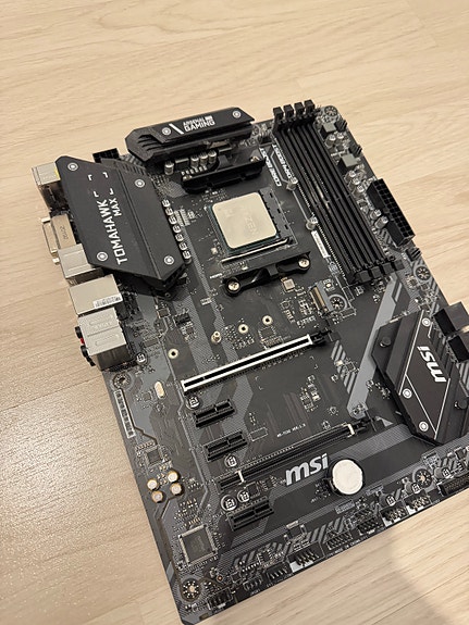 Product image 1 of 3