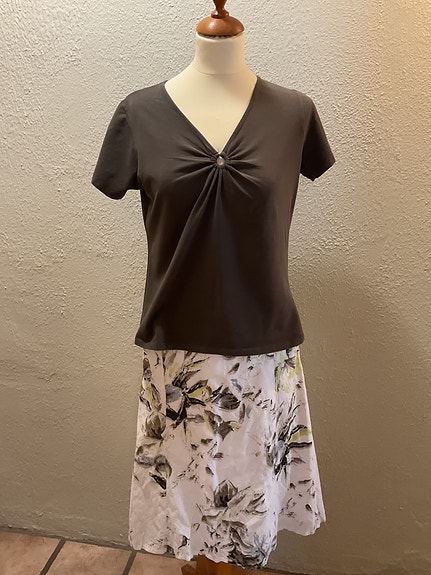 Product image 1 of 8