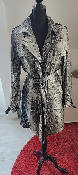 Product image 4 of 14