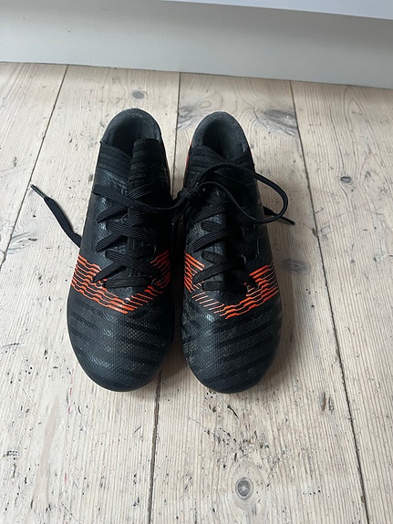 Product image 1 of 6