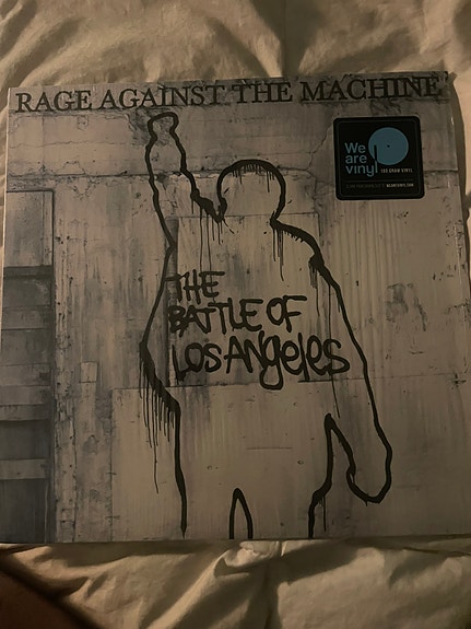 Product image 1 of 2