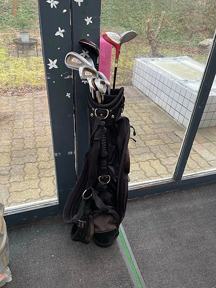 Product image 1 of 8