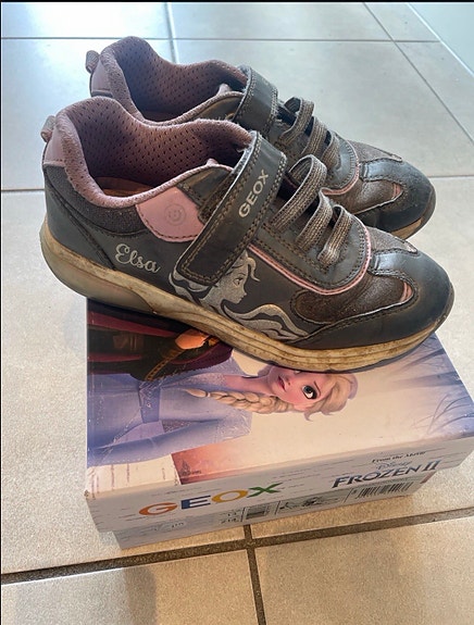 Product image 1 of 5