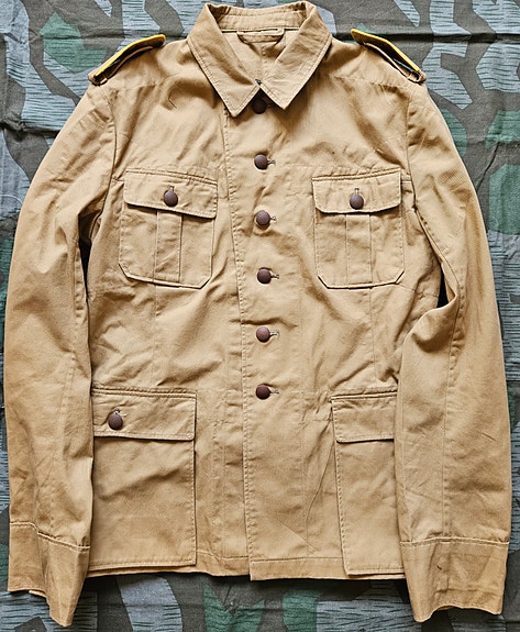 Product image 1 of 4