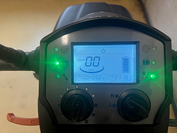 Product image 2 of 6