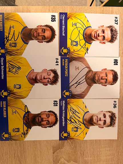 Product image 1 of 8