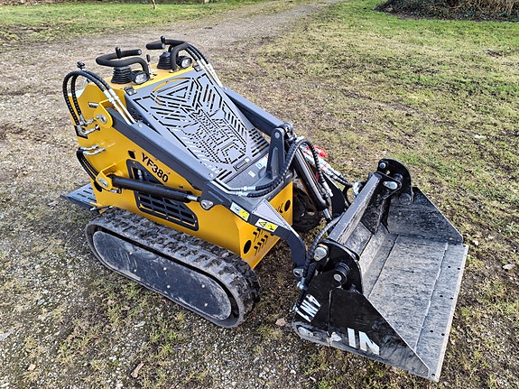 Product image 1 of 10