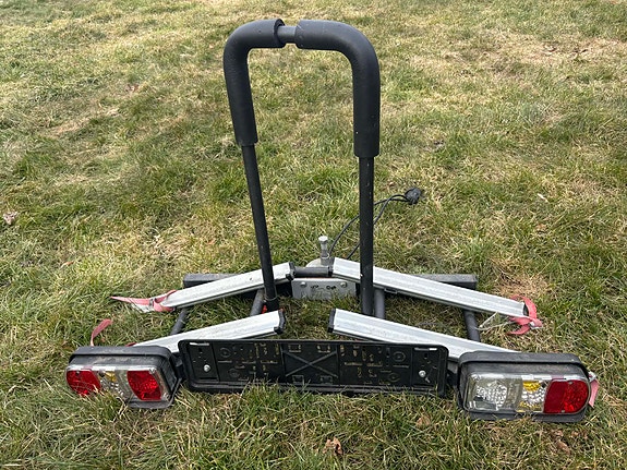 Product image 1 of 4