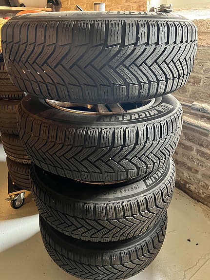 Product image 1 of 5