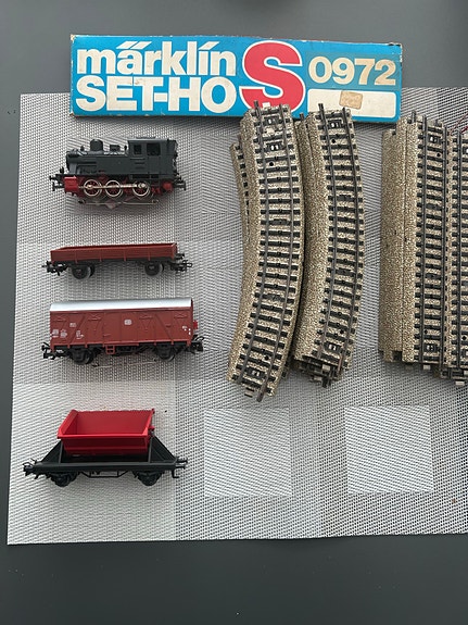 Product image 1 of 3