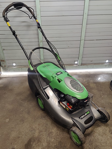 Product image 1 of 7