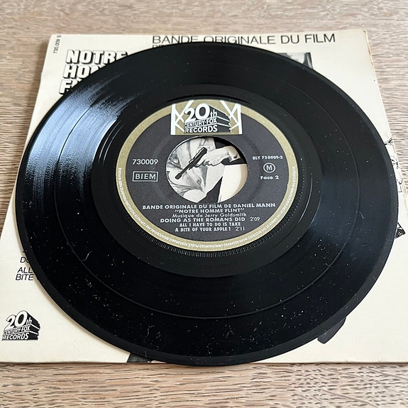 Product image 5 of 7