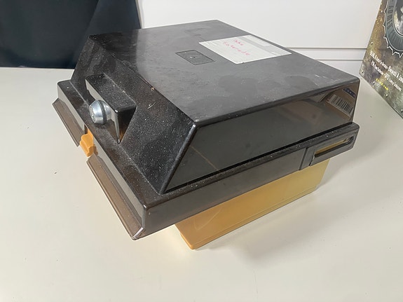 Product image 1 of 3