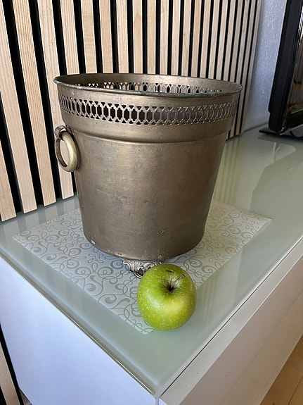 Product image 12 of 17