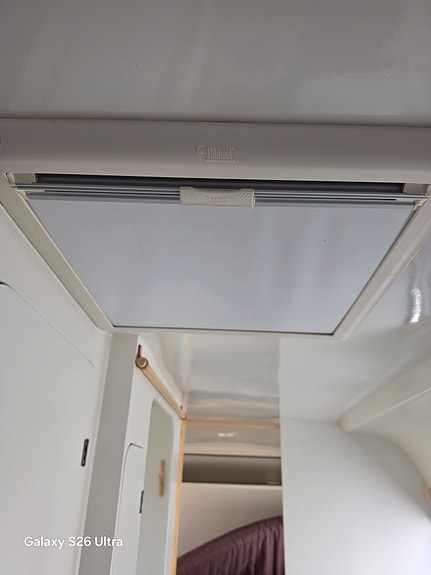 Product image 33 of 40