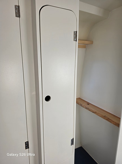 Product image 25 of 40