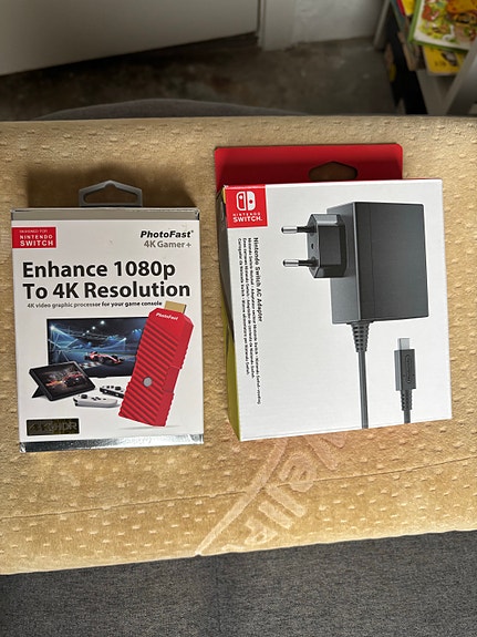 Product image 1 of 4