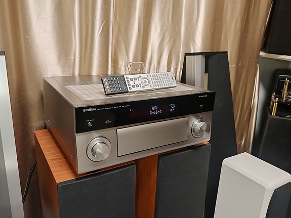 Product image 1 of 10