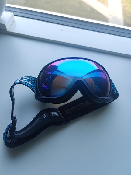 Product image 1 of 6