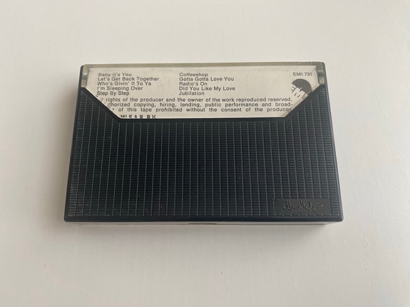 Product image 2 of 6