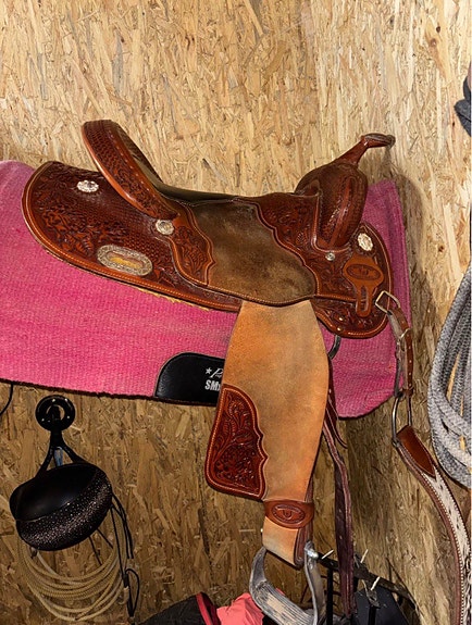 Product image 1 of 6