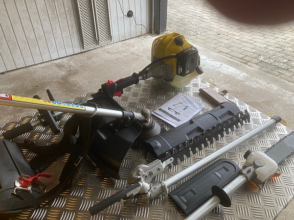 Product image 1 of 6