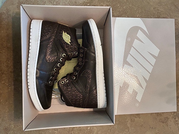 Product image 1 of 8