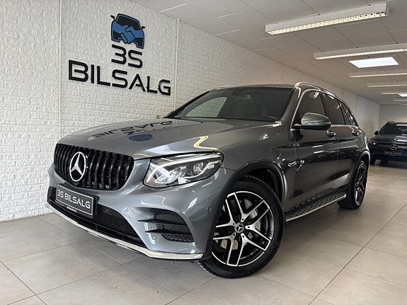Mercedes GLC300