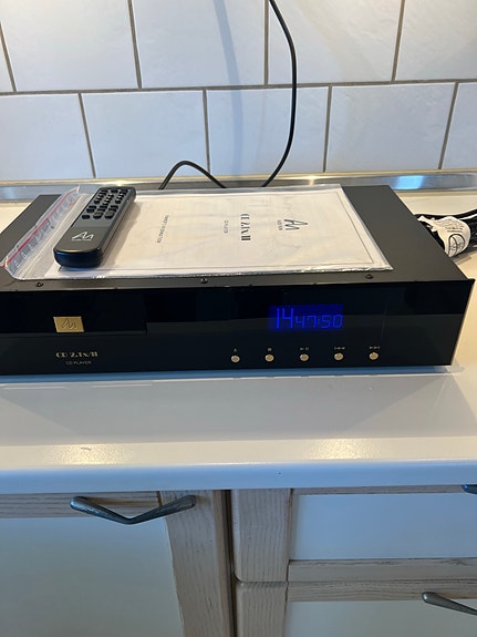 Product image 1 of 7