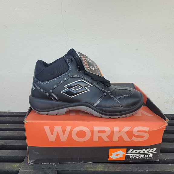 Product image 20 of 24
