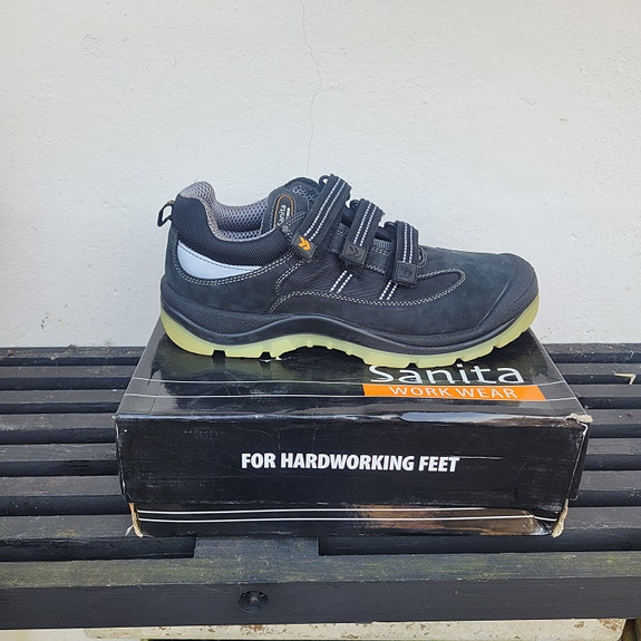 Product image 18 of 24
