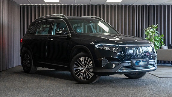 Mercedes EQB250+
