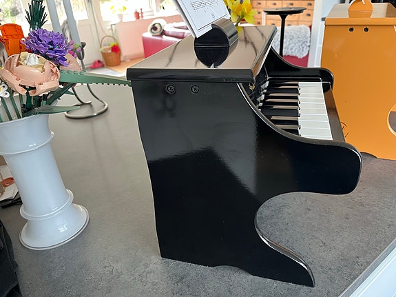 Product image 7 of 9