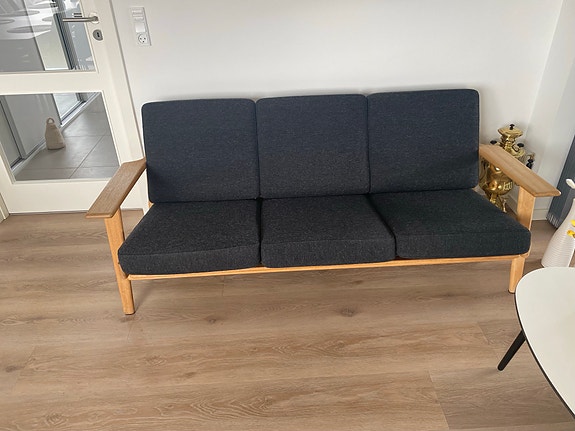 Product image 1 of 8