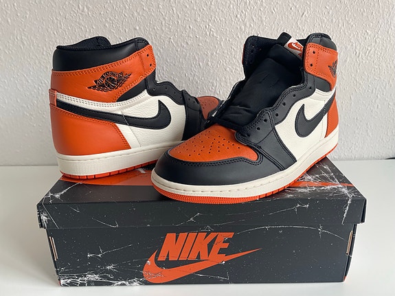 Product image 1 of 5