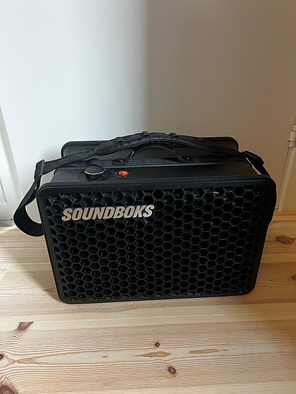 Product image 1 of 3