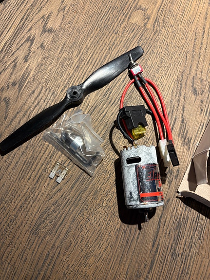 Product image 8 of 9