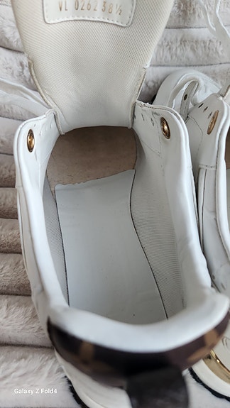 Product image 12 of 14
