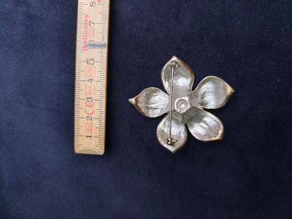 Product image 11 of 53