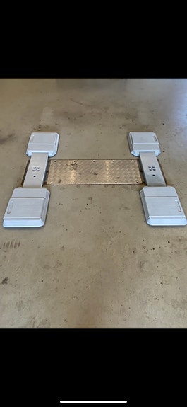 Product image 1 of 3